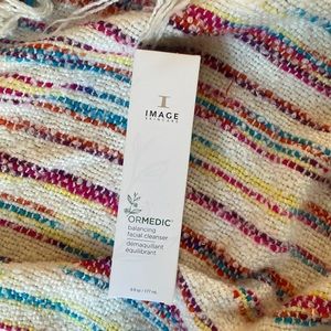 IMAGE Skincare Ormedic Balancing Facial Cleanser